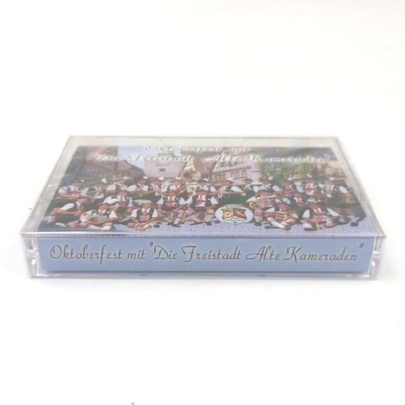 Oktoberfest mit Die Freistadt Alte Kameraden German Band Cassette Tape Sealed - Picture 2 of 3